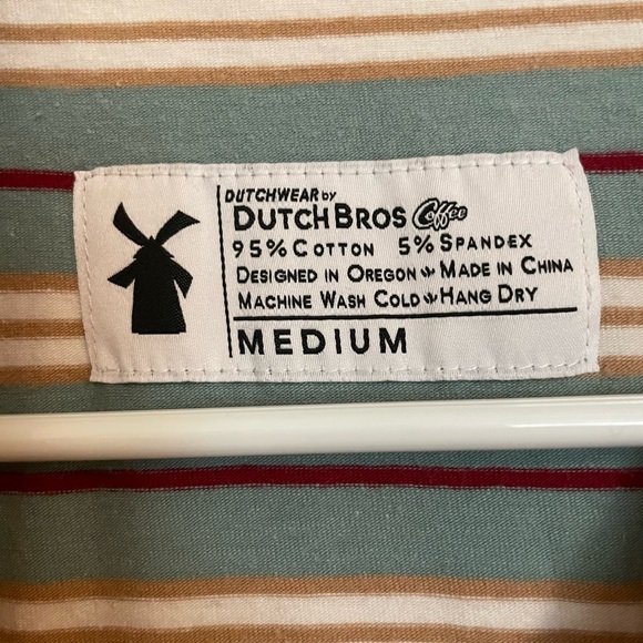 Dutch bros shirt (more on my page) - Picture 3 of 3